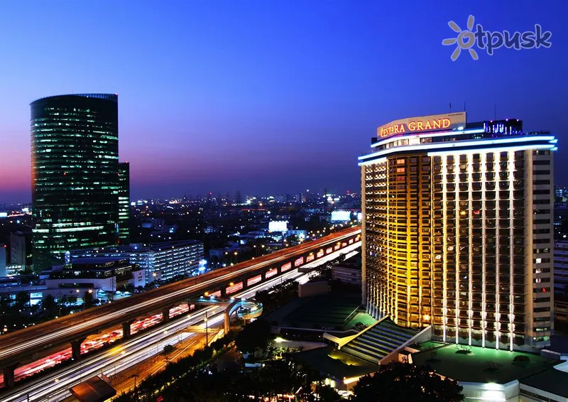 Фото отеля Centara Grand at Central Plaza Ladprao 5* Бангкок Таїланд екстер'єр та басейни
