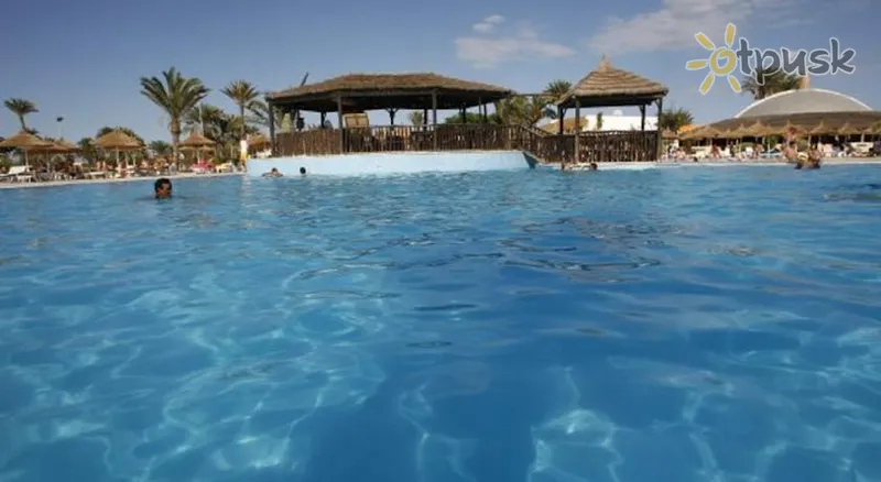 Фото отеля Sun Club 3* par. Džerba Tunisija ārpuse un baseini