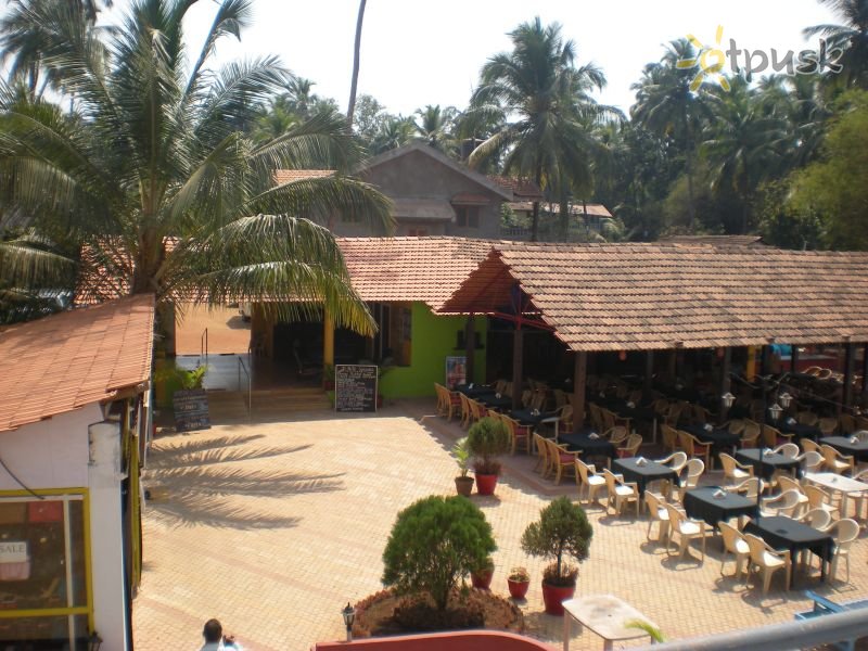 Фото отеля Village Royale Resort 2* Северный Гоа Индия экстерьер и бассейны