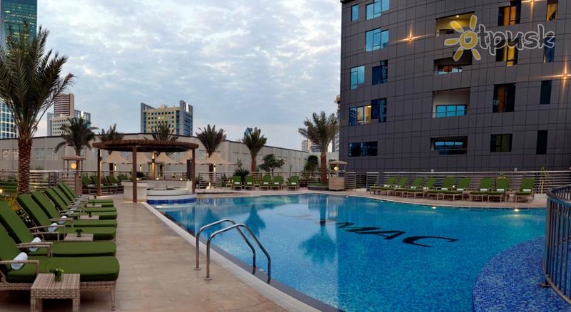 Фото отеля Damac Maison De Ville Breeze 4* Дубай ОАЭ экстерьер и бассейны