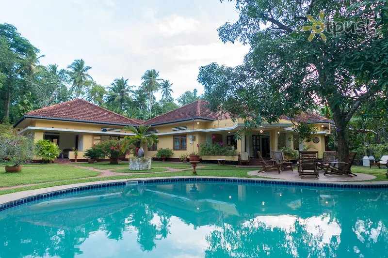 Фото отеля Peacock Ayurveda Garden 3* Матара Шрі Ланка екстер'єр та басейни