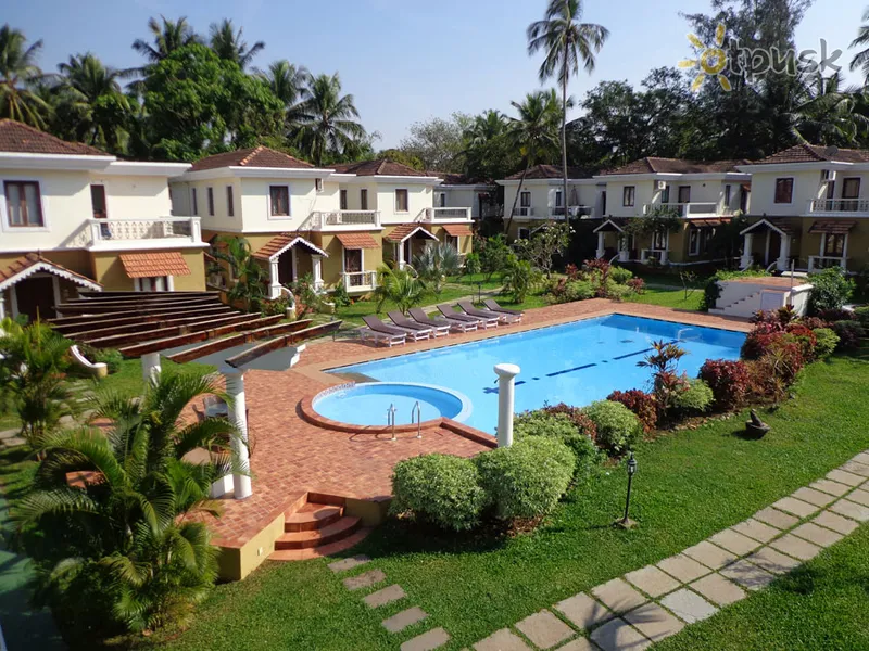 Фото отеля White Square Nirvana Holiday Villas 3* Северный Гоа Индия экстерьер и бассейны