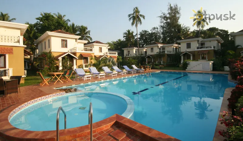 Фото отеля White Square Nirvana Holiday Villas 3* Šiaurės Goa Indija išorė ir baseinai