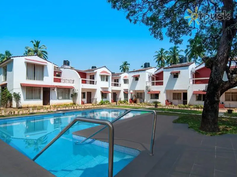 Фото отеля Whispering Woods 3* Šiaurės Goa Indija išorė ir baseinai