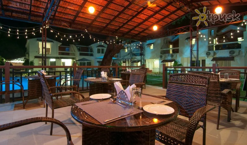 Фото отеля Whispering Woods 3* Šiaurės Goa Indija barai ir restoranai