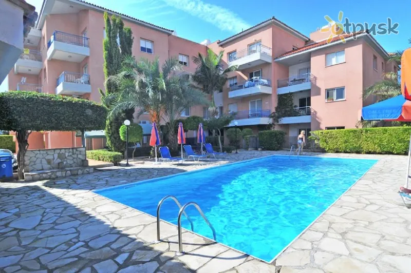 Фото отеля Lika Faros Suite 3* Пафос Кіпр екстер'єр та басейни