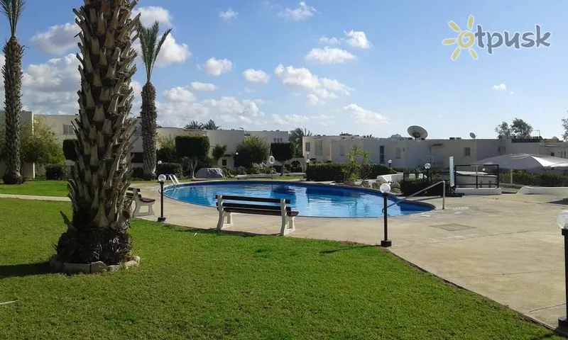 Фото отеля Tatiana Coral Bay Suite 3* Patosas Kipras išorė ir baseinai