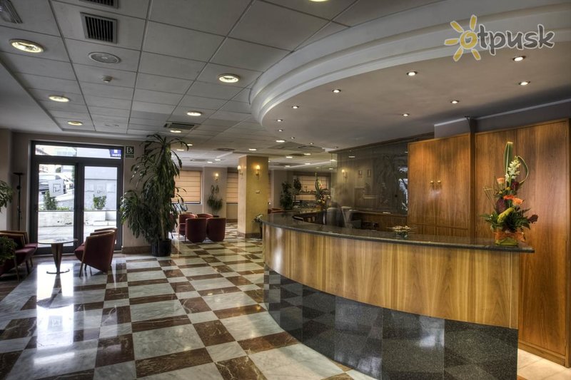 Фото отеля Zenit Diplomatic 4* Андорра Ла Велья Андорра лобби и интерьер