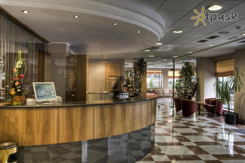 Фото отеля Zenit Diplomatic 4* Андорра Ла Велья Андорра лобби и интерьер