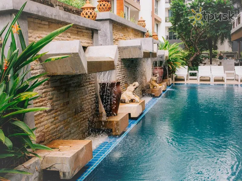 Фото отеля Kokotel Pattaya South Beach 3* Pataja Tailandas išorė ir baseinai