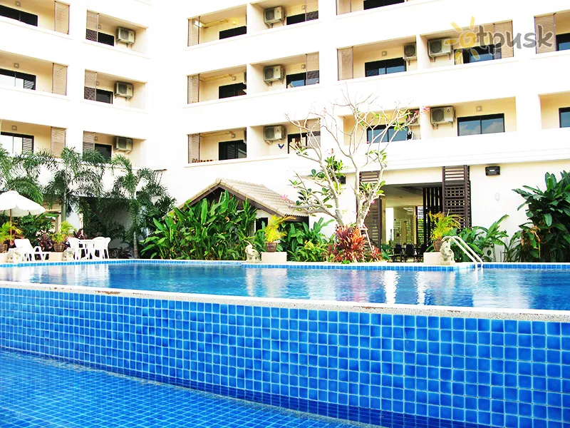 Фото отеля The Zen Hotel Pattaya 3* Паттайя Таїланд екстер'єр та басейни