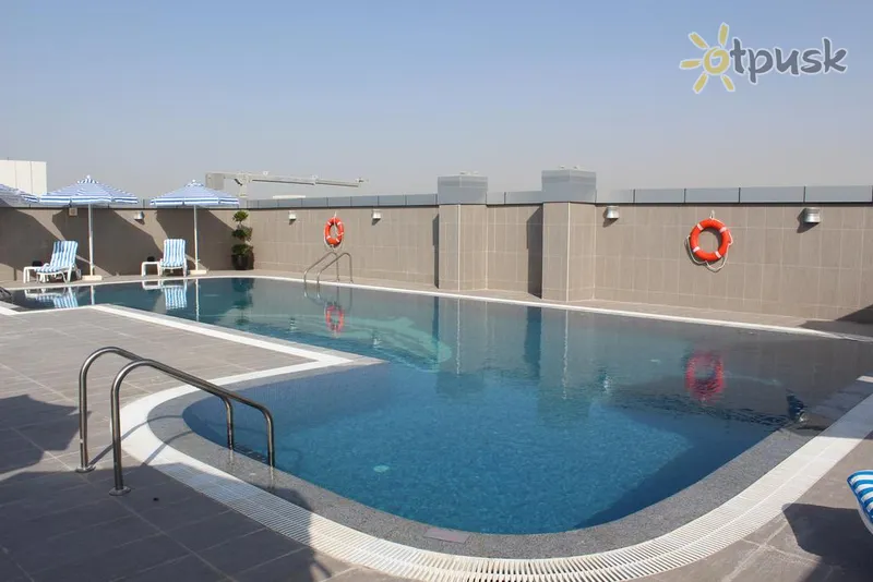 Фото отеля Al Diar Sawa Hotel Apartments 4* Abu Dabis JAE išorė ir baseinai