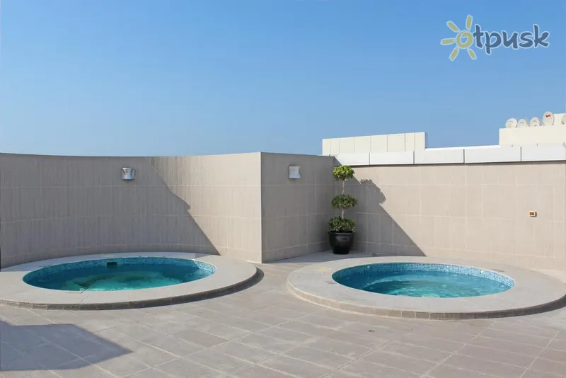 Фото отеля Al Diar Sawa Hotel Apartments 4* Абу Даби ОАЭ экстерьер и бассейны