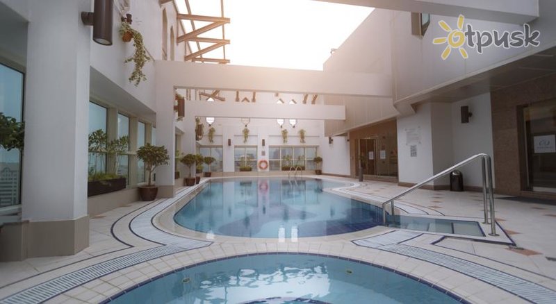 Фото отеля Majlis Grand Mercure Residence 5* Абу Даби ОАЭ экстерьер и бассейны