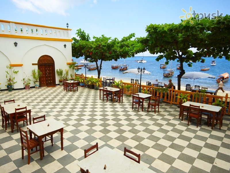 Фото отеля Tembo House Hotel & Apartments 4* Занзибар – город Танзания бары и рестораны