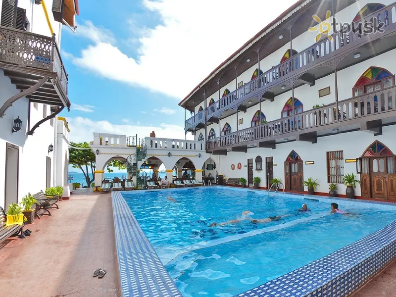 Фото отеля Tembo House Hotel & Apartments 4* Занзібар – місто Танзанія екстер'єр та басейни