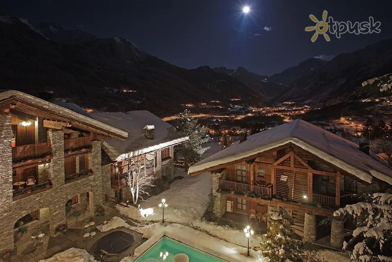 Фото отеля Mont Blanc Hotel Village 5* Курмайор Италия экстерьер и бассейны
