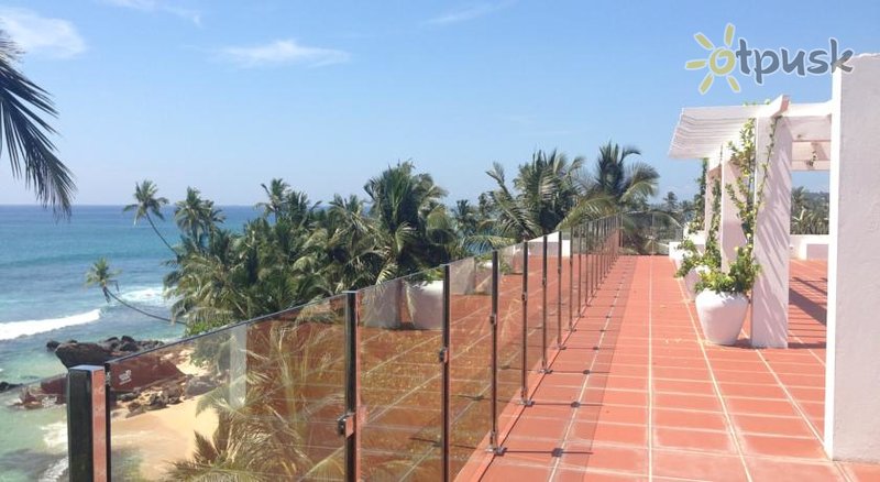 Фото отеля Sayura Beach Hotel 4* Унаватуна Шри-Ланка экстерьер и бассейны