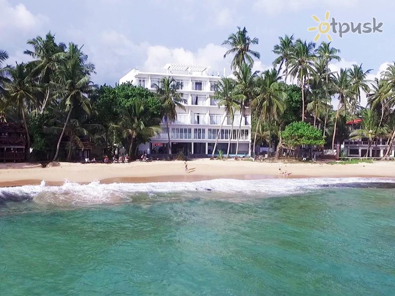 Фото отеля Sayura Beach Hotel 4* Унаватуна Шри-Ланка пляж