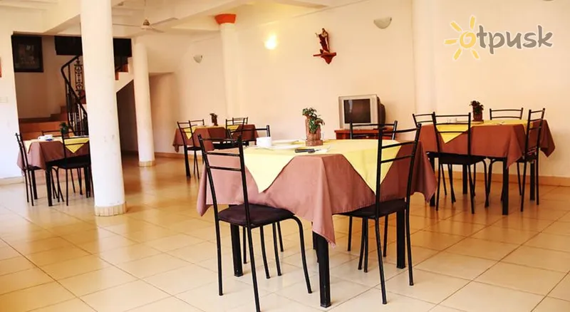 Фото отеля Red Rose Hotel 1* Negombo Šri Lanka barai ir restoranai