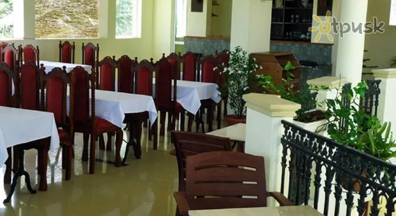 Фото отеля Ocean Pearl Hotel 3* Негомбо Шри-Ланка бары и рестораны