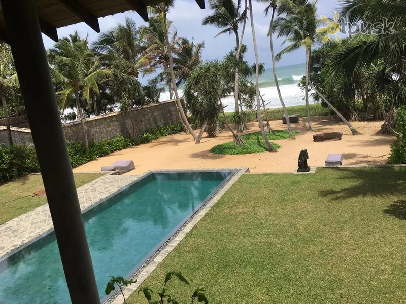 Фото отеля Villa Saffron Hikkaduwa 4* Hikaduva Šri Lanka išorė ir baseinai