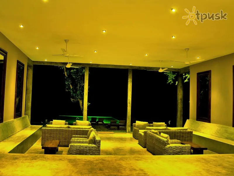 Фото отеля Roman Lake Hotel 4* Ahungalla Šrilanka vestibils un interjers