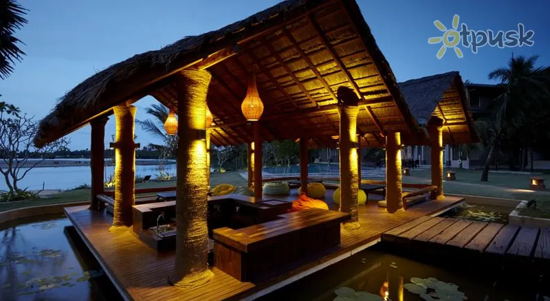 Фото отеля Amaranthe Bay Resort & Spa 5* Трінкомалі Шрі Ланка екстер'єр та басейни