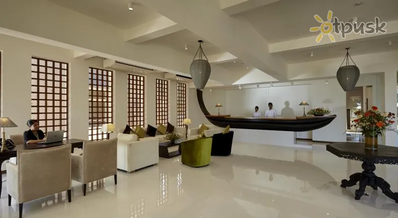 Фото отеля Amaranthe Bay Resort & Spa 5* Трінкомалі Шрі Ланка лобі та інтер'єр