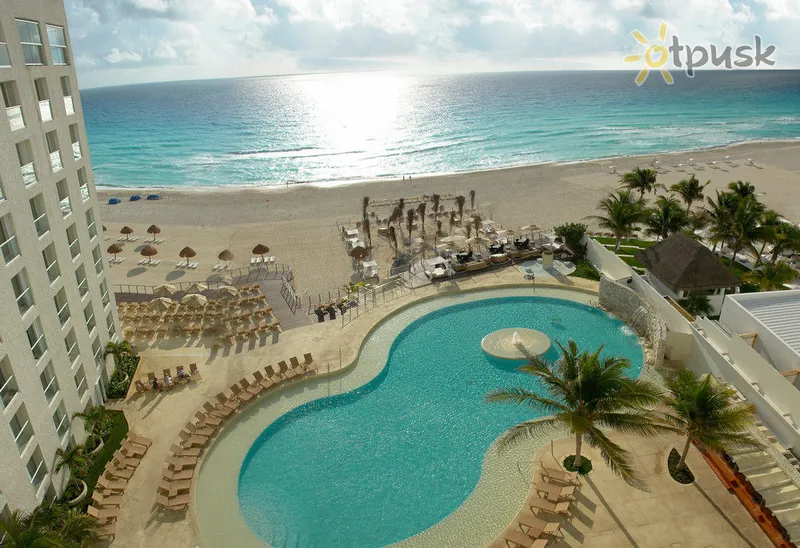Фото отеля Sunset Royal Beach Resort 5* Канкун Мексика экстерьер и бассейны