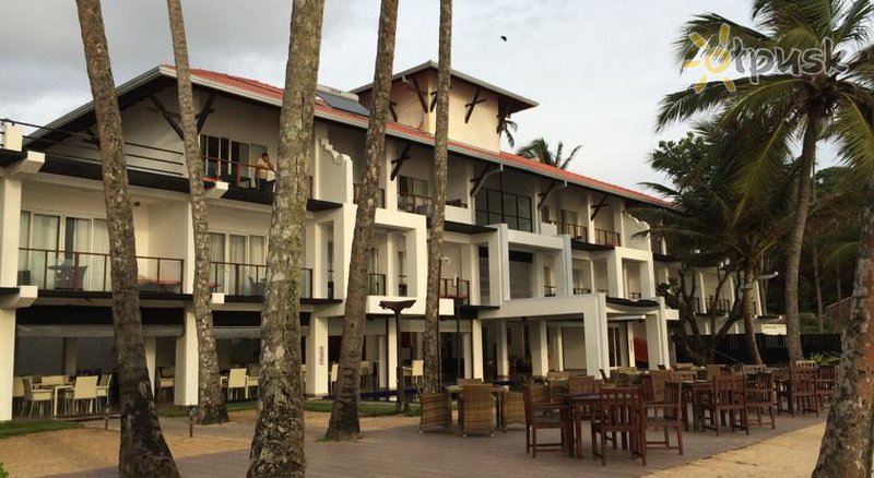 Фото отеля Coco Bay Unawatuna 4* Унаватуна Шри-Ланка экстерьер и бассейны