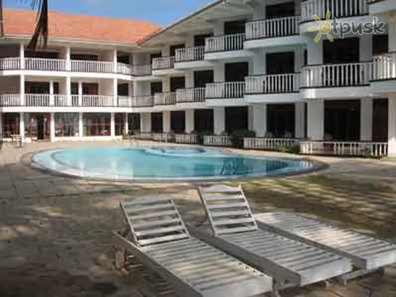 Фото отеля Olenka Sunside Beach 2* Maravila Šri Lanka išorė ir baseinai