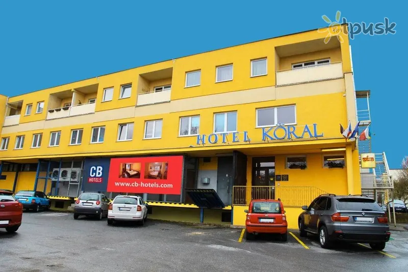 Фото отеля Arko Hotel 3* Prāga Čehu ārpuse un baseini