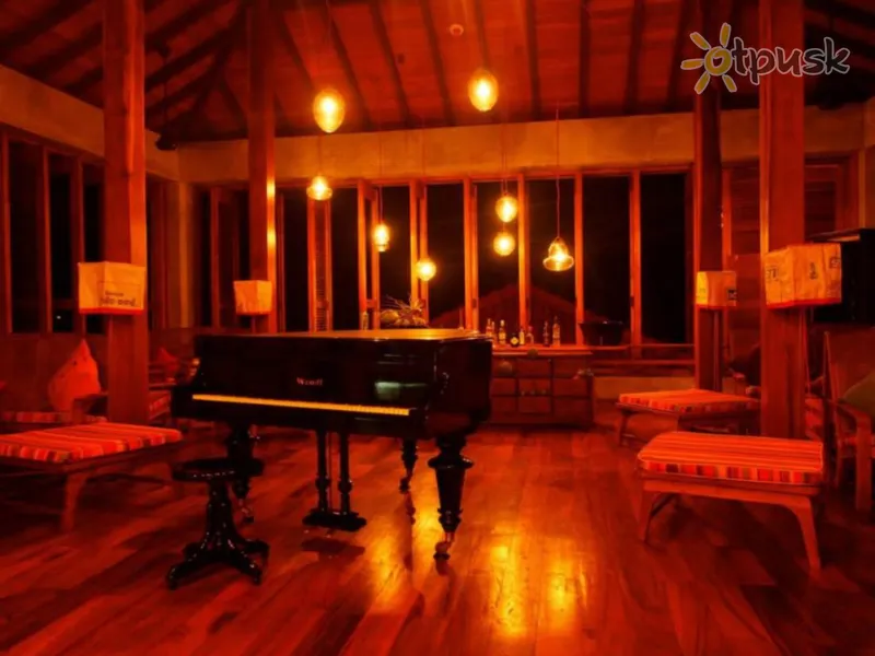 Фото отеля Underneath The Mango Tree Spa & Beach Resort 5* Диквелла Шри-Ланка бары и рестораны