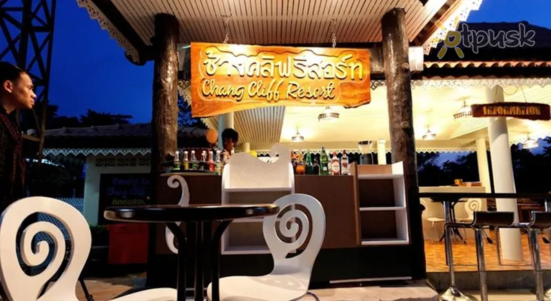 Фото отеля Chang Cliff Resort 3* о. Чанг Таїланд бари та ресторани