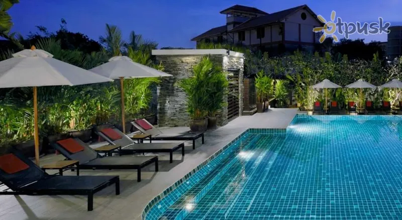 Фото отеля Signature Pattaya 4* Паттайя Таїланд екстер'єр та басейни
