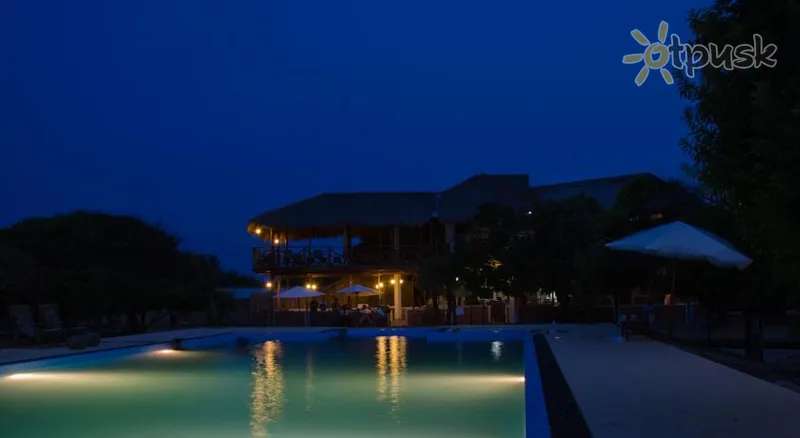 Фото отеля Amaranta Resort & Spa 3* Калпітія Шрі Ланка екстер'єр та басейни
