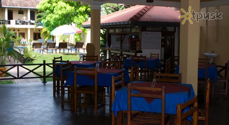 Фото отеля Drifters Hotel 3* Хиккадува Шри-Ланка бары и рестораны