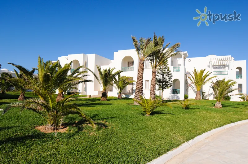 Фото отеля Vincci Helios Beach 4* о. Джерба Тунис экстерьер и бассейны