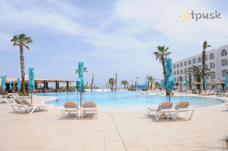 Фото отеля Vincci Nozha Beach & Spa 4* Хаммамет Тунис экстерьер и бассейны