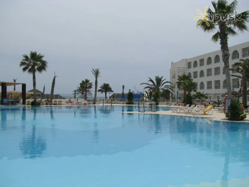 Фото отеля Vincci Nozha Beach & Spa 4* Hammamets Tunisija ārpuse un baseini