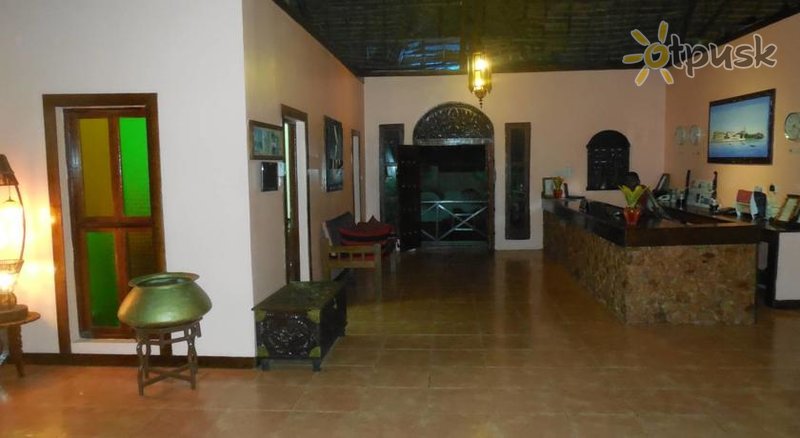 Фото отеля Arabian Nights Suites 3* Паже Танзания лобби и интерьер