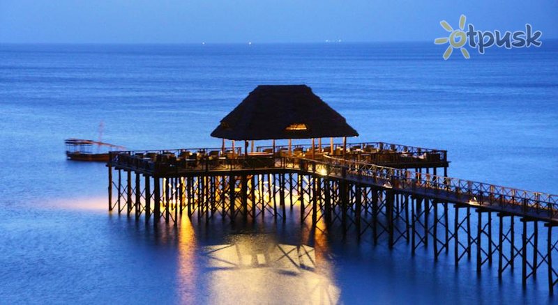 Фото отеля Sea Cliff Resort & Spa 5* Мангапвани Танзания пляж