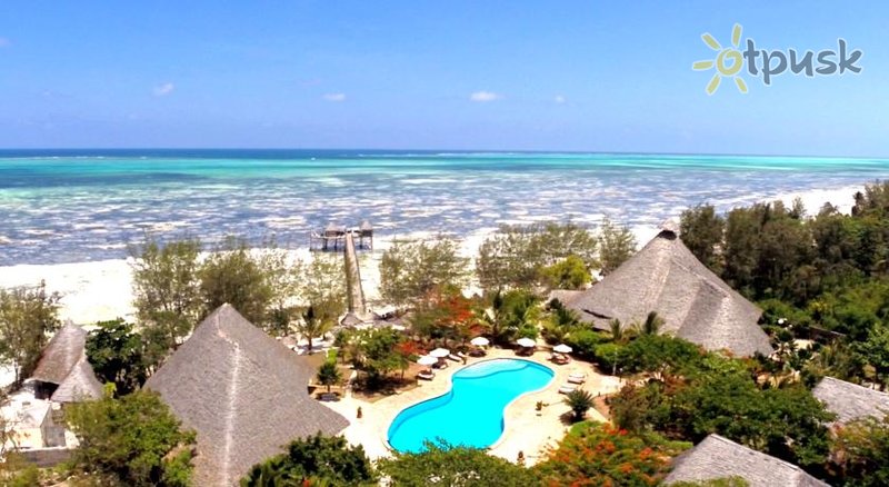 Фото отеля Spice Island Hotel & Resort 4* Джамбиани Танзания экстерьер и бассейны