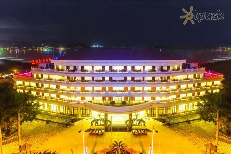 Фото отеля Yuhuayuan Seaview Hotel 4* о. Хайнань Китай экстерьер и бассейны