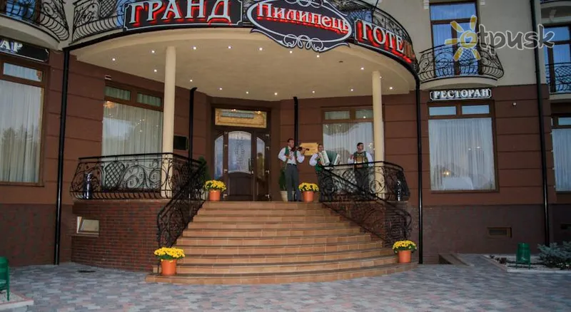 Фото отеля Пилипець Гранд Готель 4* Пилипець Україна - Карпати екстер'єр та басейни