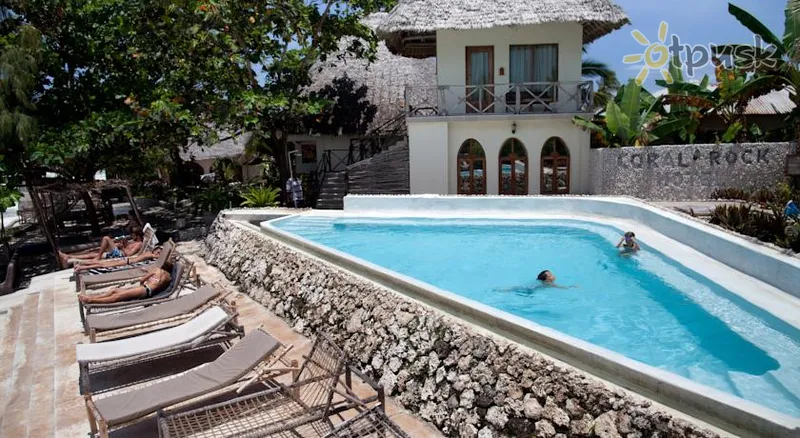 Фото отеля Coral Rock Hotel 3* Джамбіані Танзанія екстер'єр та басейни