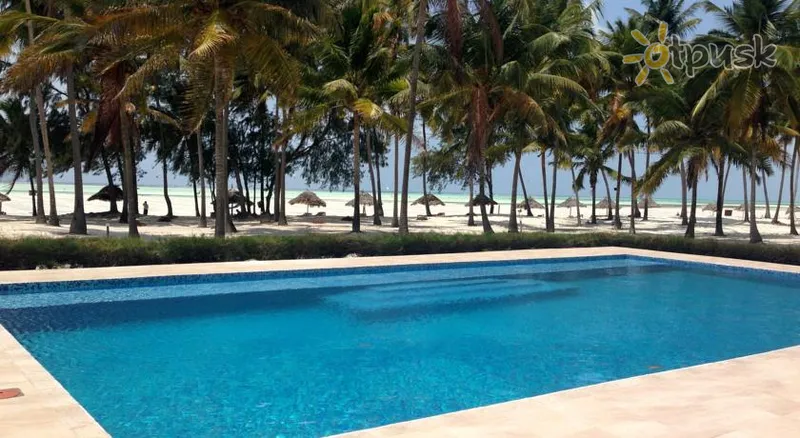 Фото отеля Cristal Resort 3* Puslapis Tanzanija išorė ir baseinai