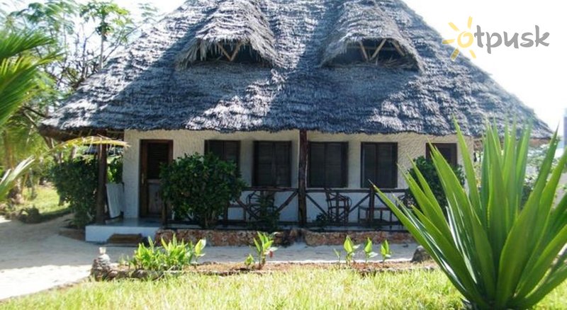 Фото отеля Tanzanite Beach Resort 3* Нунгви Танзания экстерьер и бассейны
