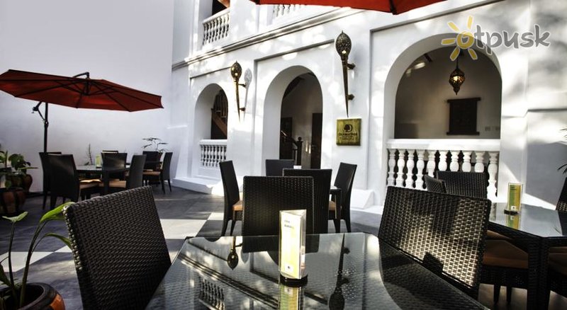 Фото отеля DoubleTree By Hilton Zanzibar - Stone Town 4* Занзибар – город Танзания бары и рестораны